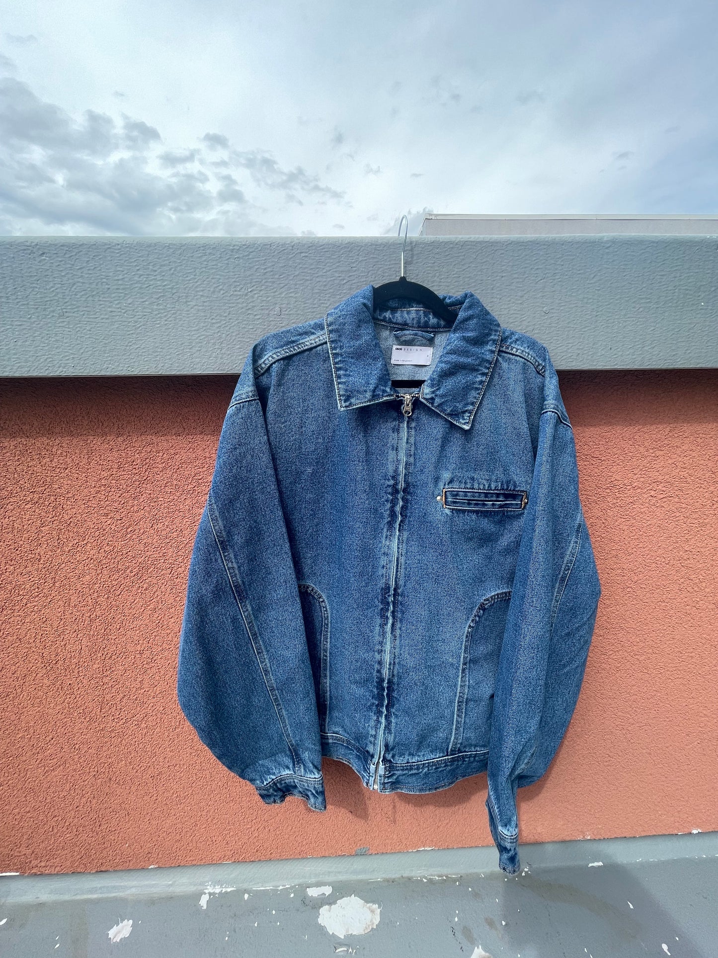 Phillies oversized jacket, size M