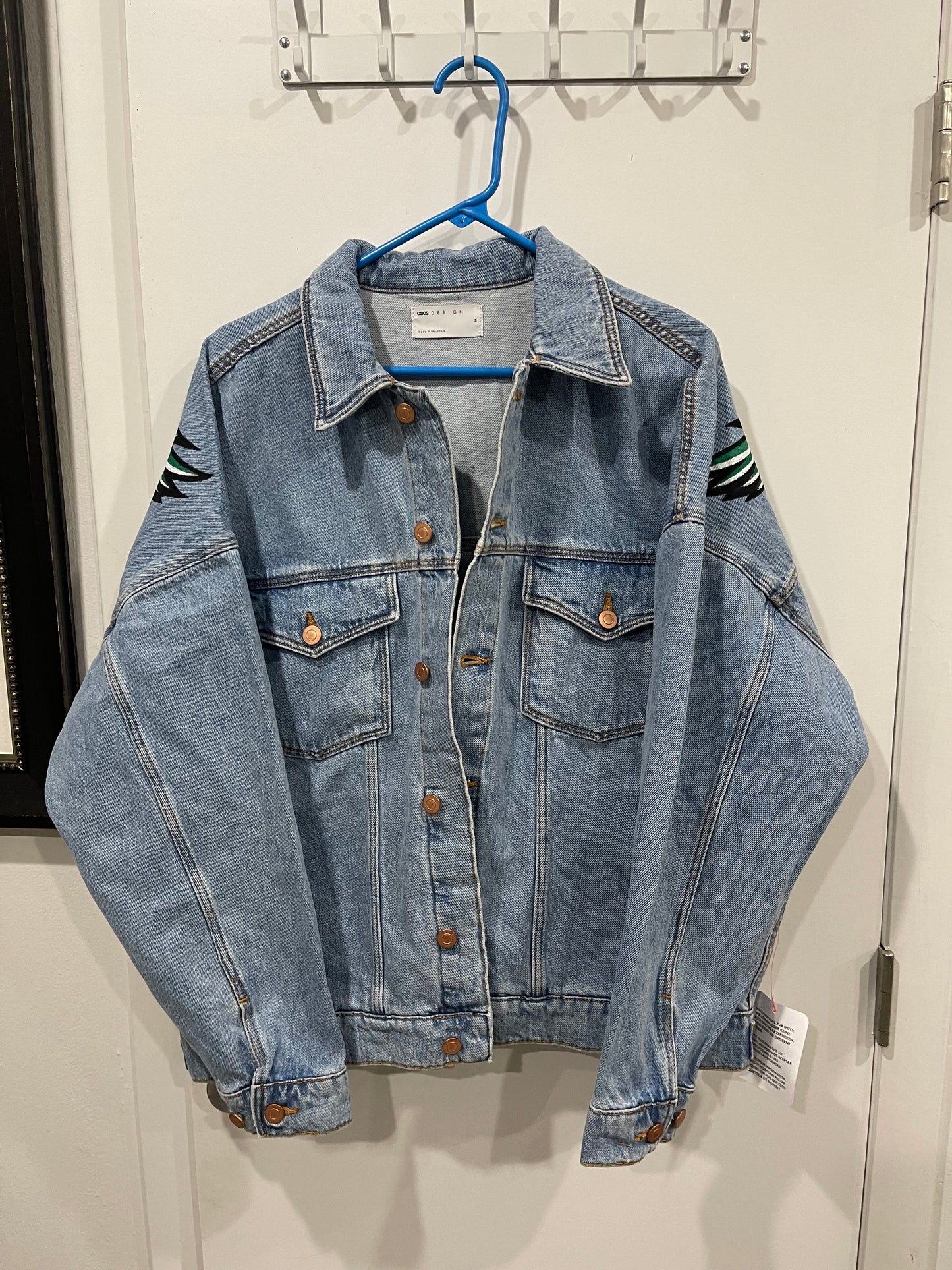 Oversized Eagles jacket, size M