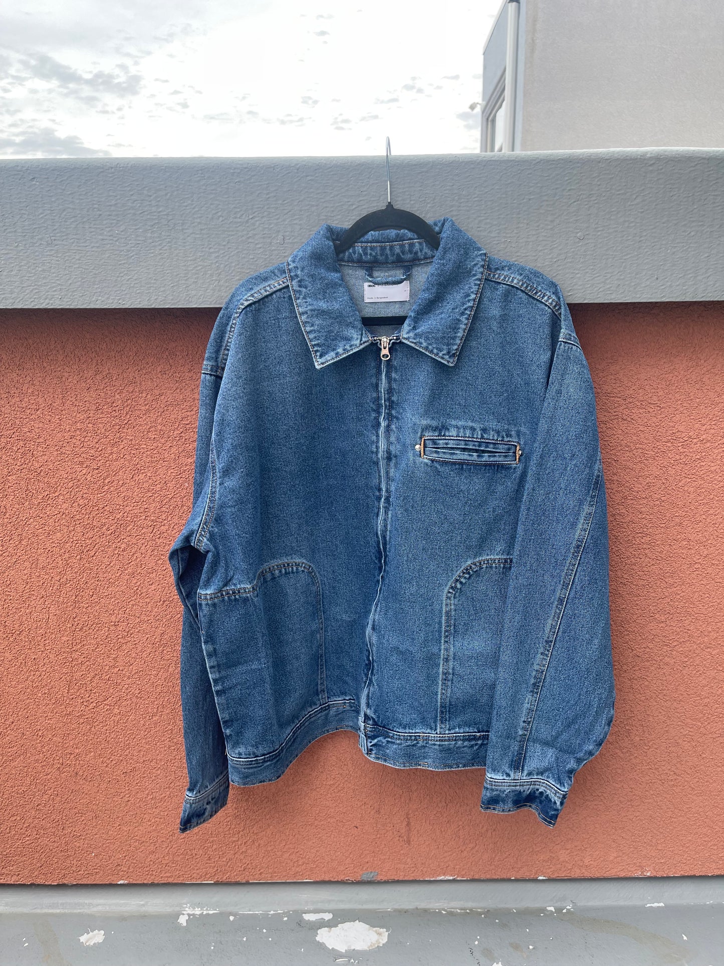 Phillies oversized jacket, size M